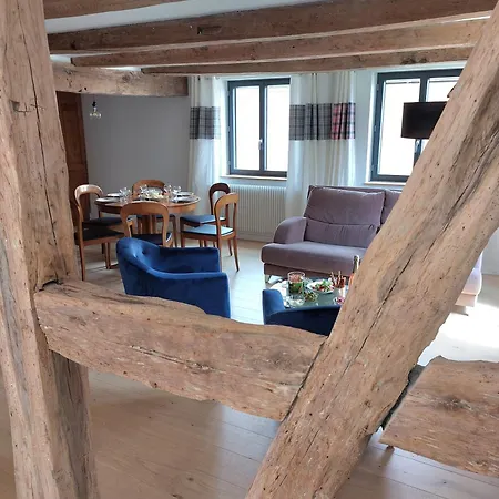 Corps De Ferme Alsacien *