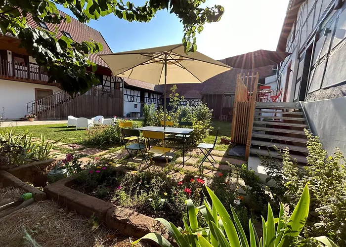 Corps De Ferme Alsacien